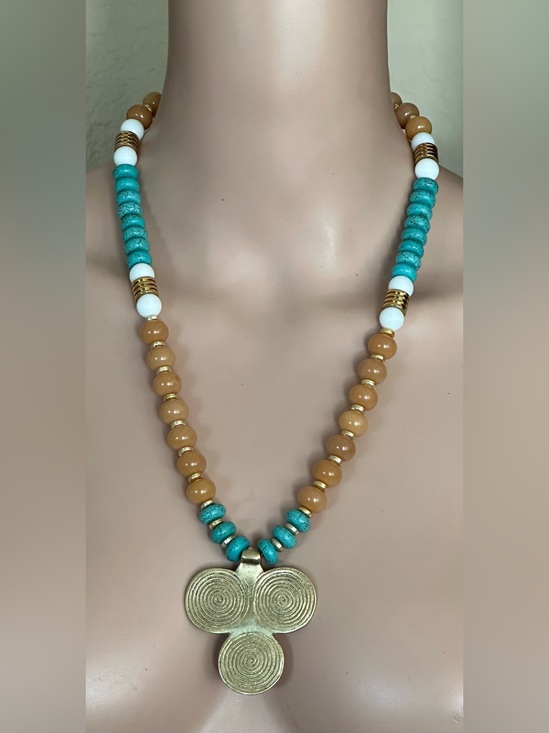 Handmade Jewelry - 32 inch long Turquoise and Bodhi Root bead necklace NWOT